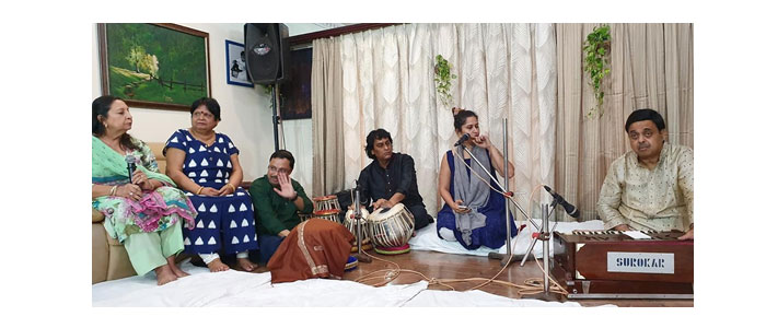 चौपाल में बरसा संगीत और सुरों का जादू