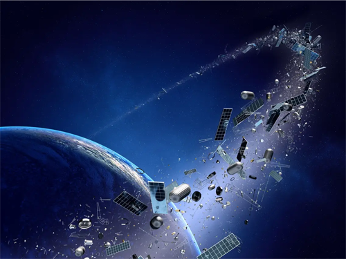 अंतरिक्ष में भी ट्रैफिक जामः मानव निर्मित उपग्रहों के टकराने का ख़तरा