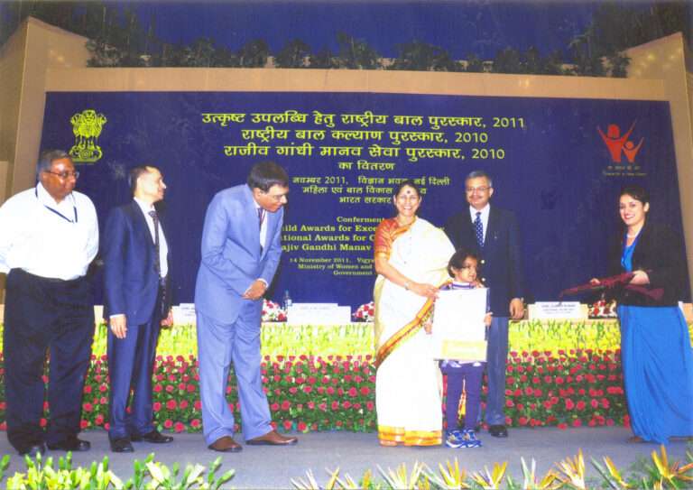 भारत की सबसे कम उम्र की ‘राष्ट्रीय बाल पुरस्कार’ विजेता नन्ही ब्लॉगर अक्षिता (पाखी)